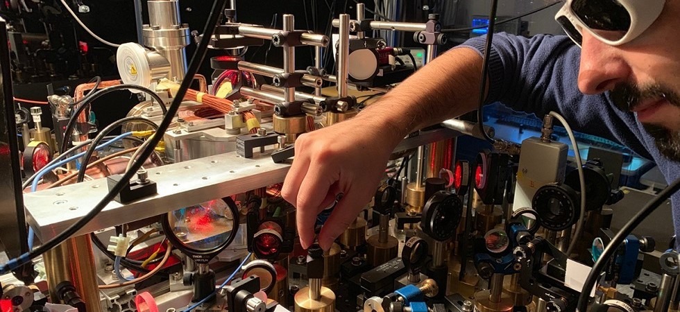 “Due nature in una” l’Università di Trento scopre un nuovo stato della materia: il supersolido
